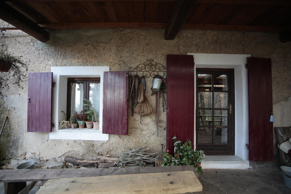 Maison d'hôtes Centro Trekking A Cavallo Monte Brugiana à Massa  Extérieur photo